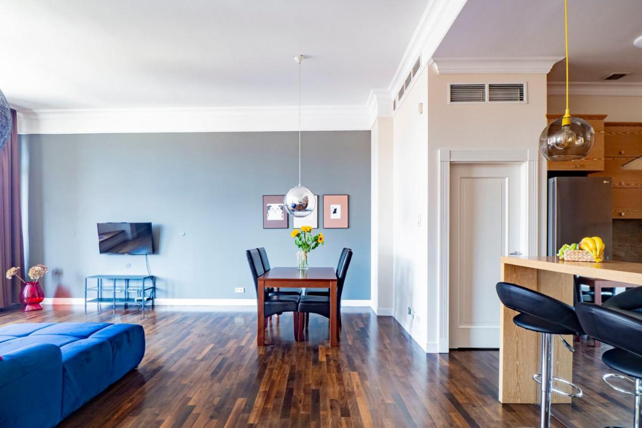 Majestic Residence -150M2 With Iconic Market Square View As Home Apartamenty R506 ヴロツワフ エクステリア 写真