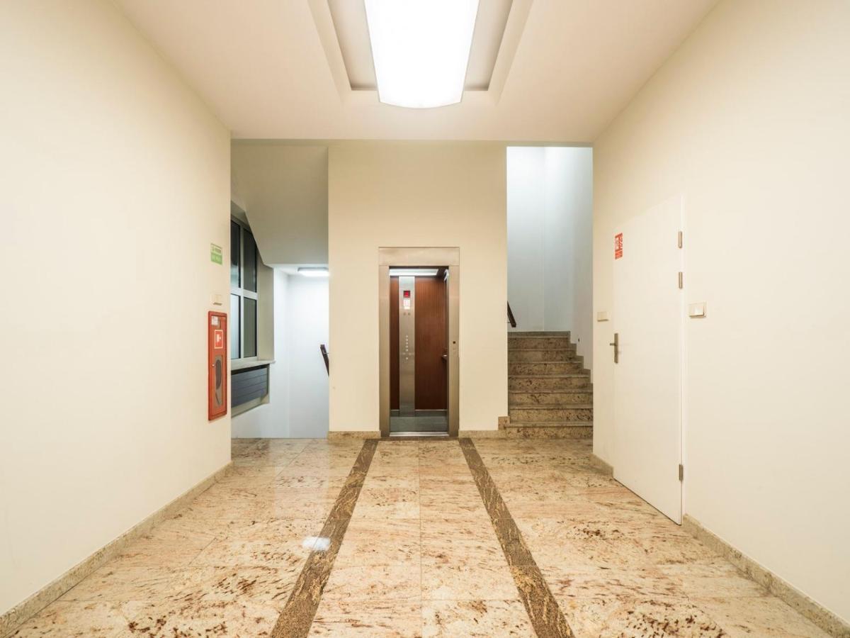 Majestic Residence -150M2 With Iconic Market Square View As Home Apartamenty R506 ヴロツワフ エクステリア 写真